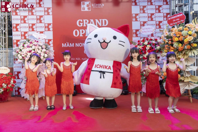 Khai trương hệ thống Mầm non Hoa Mùa Xuân