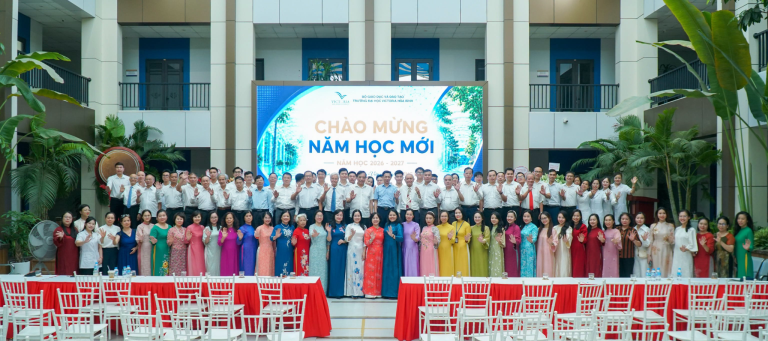 Lễ khai giảng Trường Đại học Victoria Hòa Bình năm học 2026–2027